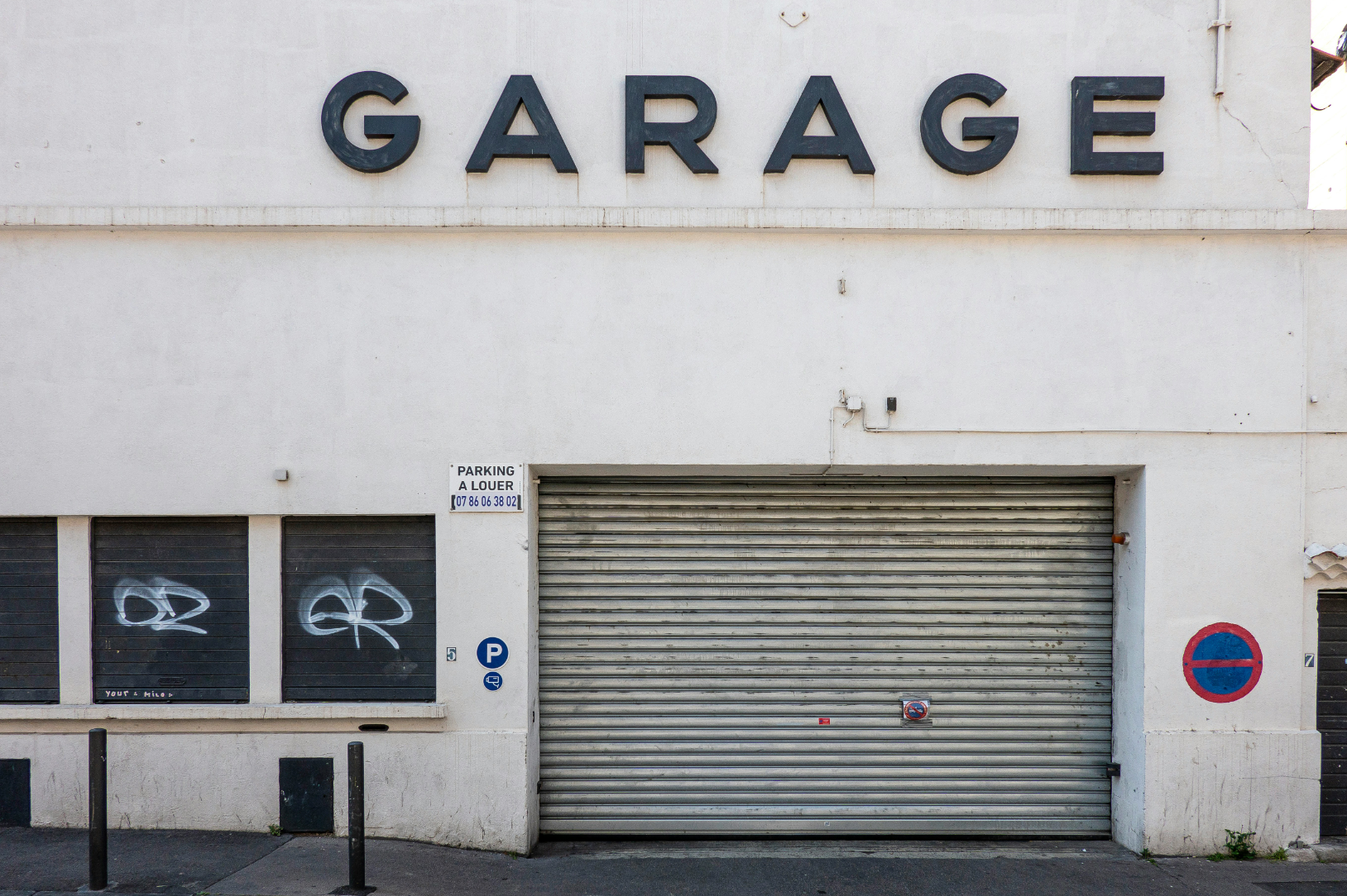 What is The Best Type of Shelving for a Garage?